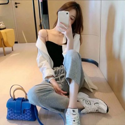 悲情红与黑
